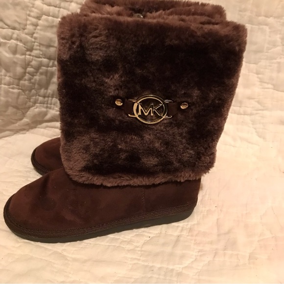New Michael Kors Kids brown suede for trim winter boots - Picture 4 of 6